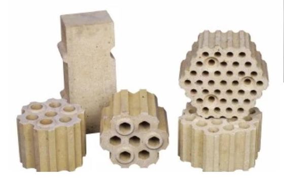 Amarelo maciço de forçamento refratário dos materiais da alumina alta do tijolo de fogo da alumina