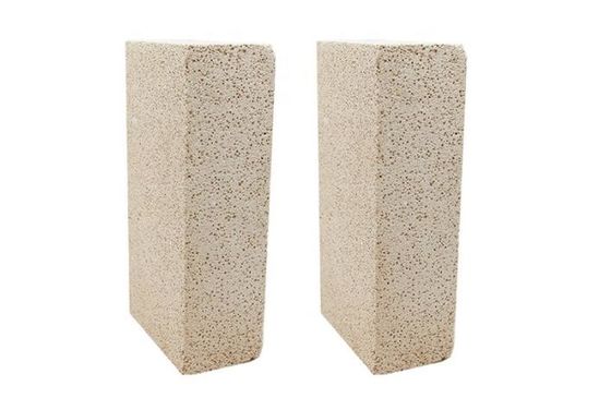 Tijolo de alumina alto de pouco peso do tijolo de fogo para camadas de isolamento térmicas do equipamento