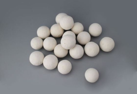 Bola cerâmica da alumina inerte da porcelana para meios do apoio da cama do catalizador
