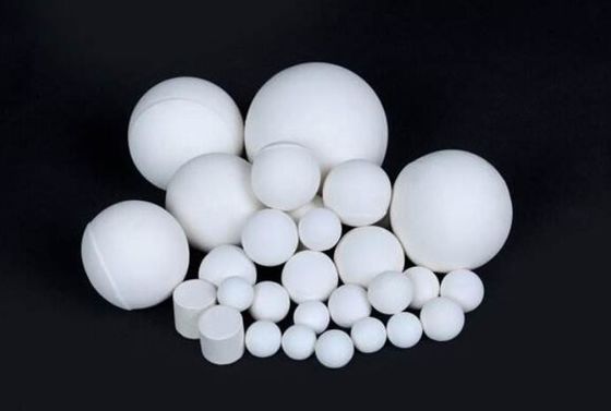 Bolas do óxido de alumínio de pureza alta esfera cerâmica de moedura de 10 bolas dos meios da alumina do milímetro